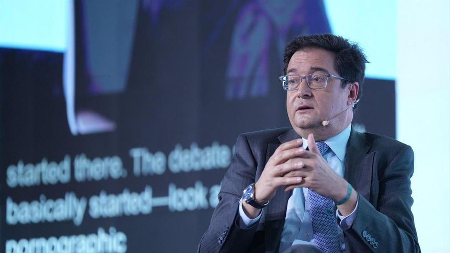 El ministro para la Transformación Digital y de la Función Pública, Óscar López, participa en el Encuentro Internacional por los Derechos Digitales, en La Llotja de Mar, a 14 de mayo de 2026, en Barcelona, Catalunya (España). David Zorrakino / Europa Press