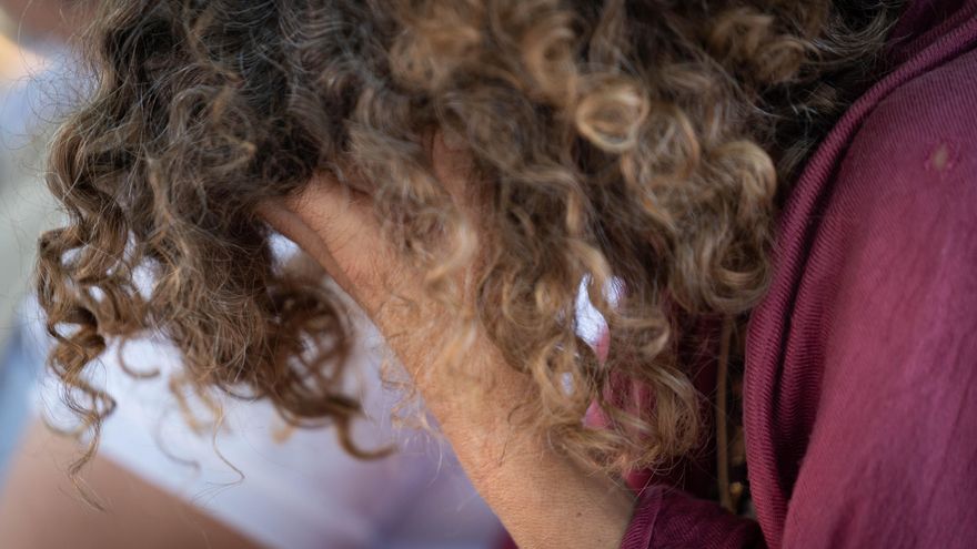 "Dije basta cuando mi agresor estranguló a mi hijo": la lucha por rehacer una vida tras años de violencia machista