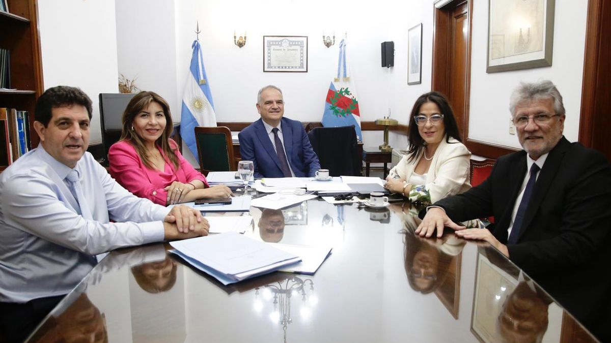 Solo tres quedaron del original subbloque Convicción Federal: Fernando Rejal (La Rioja) y Fernando Salino (San Luis) no rompieron con el peronismo