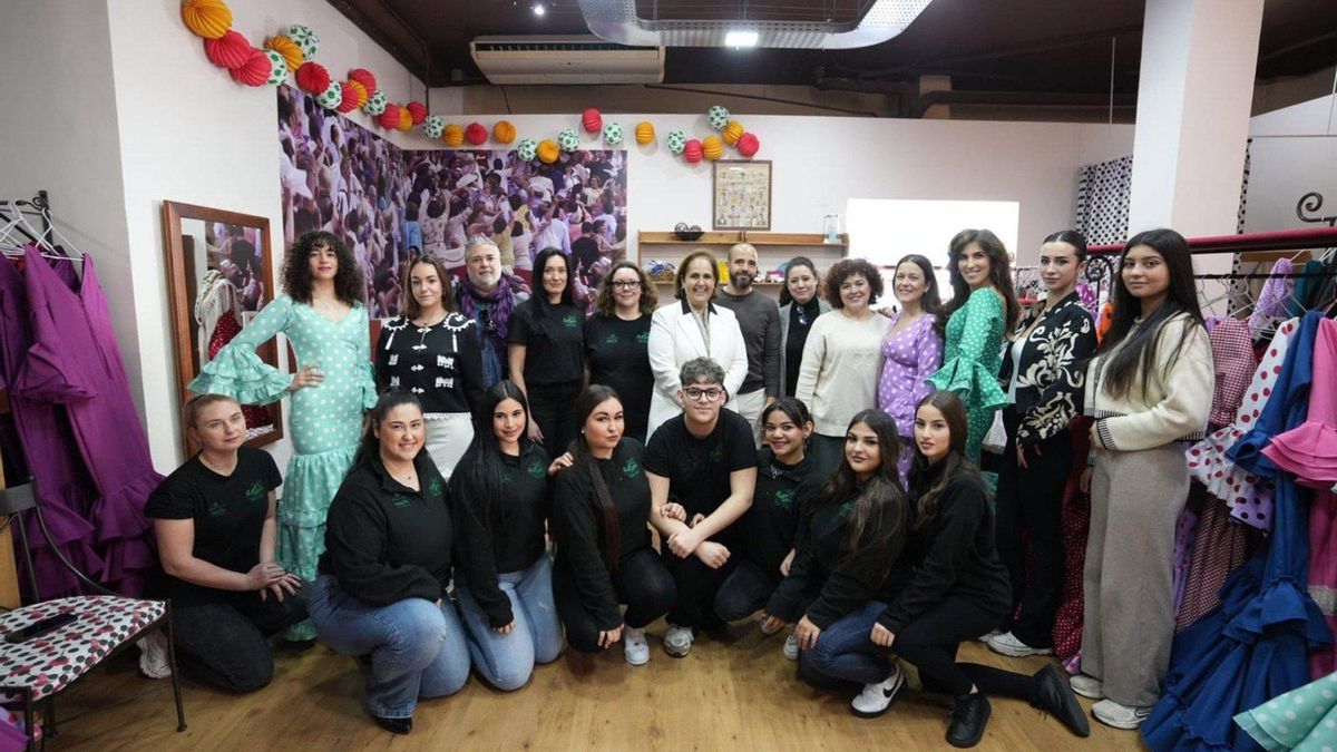 Desfile de peluquería y moda de la Fundación Adsam por la finalización del programa formativo 'PeinArte', con apoyo del Ayuntamiento de Córdoba