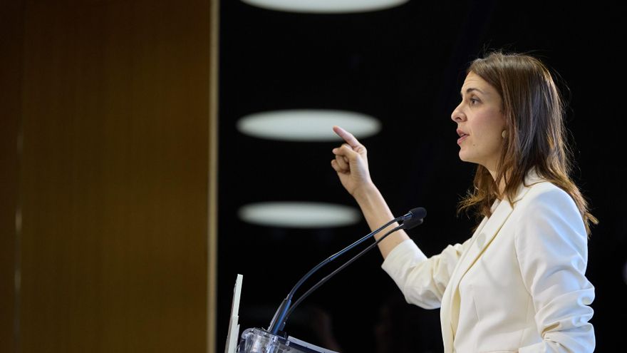 La candidata de Más Madrid a la Alcaldía, Rita Maestre, interviene durante un desayuno Madrid de Europa Press, a 5 de mayo de 2023, en Madrid (España).