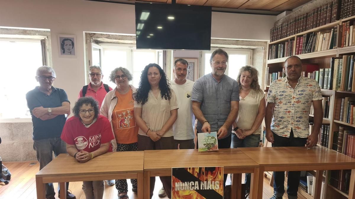 Ecologistas piden un "cambio radical" en políticas de la Xunta para que los fuegos no sean "una cadena perpetua"