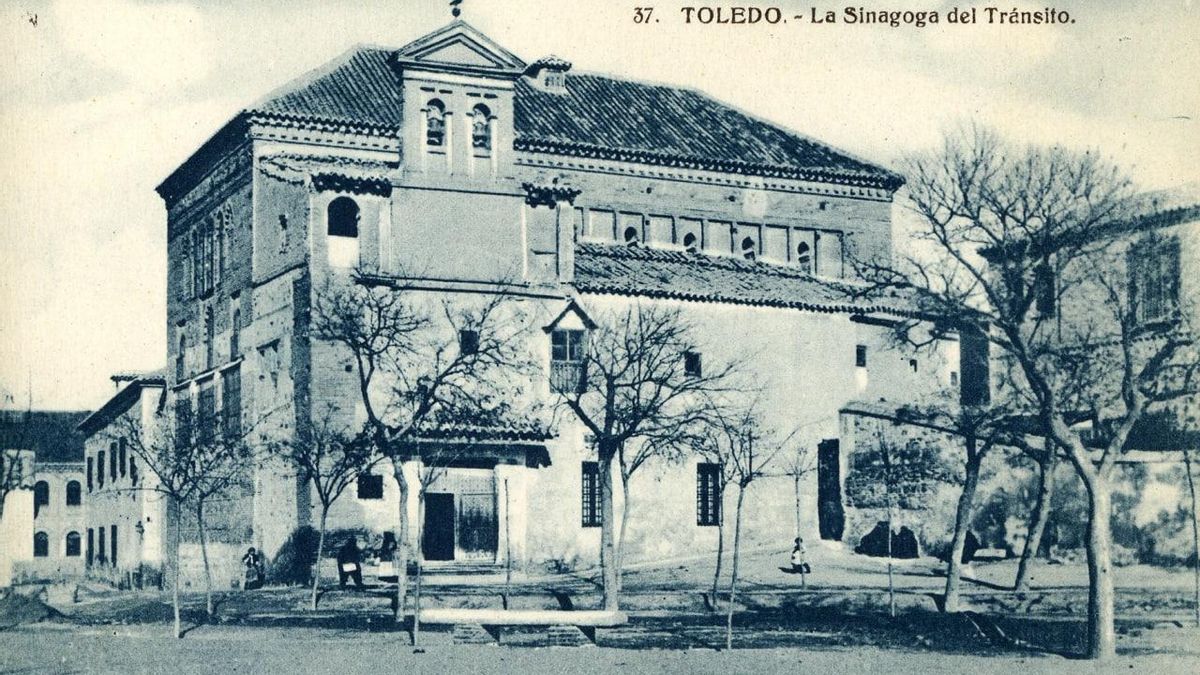 Postal con la fachada del Museo, 1910. Museo Sefardí, I.G. 0656/001.