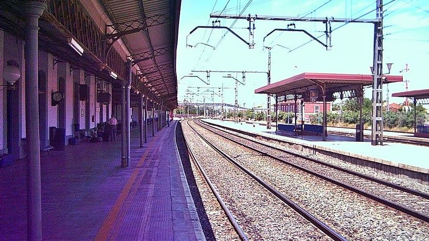 Piden la comparecencia urgente de Óscar Puente por los continuos “retrasos y averías” en el tren Madrid-Alcázar-Jaén