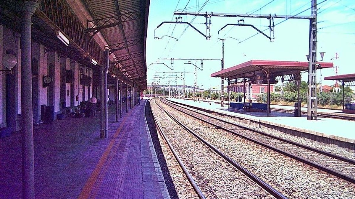 Piden la comparecencia urgente de Óscar Puente por los continuos “retrasos y averías” en el tren Madrid-Alcázar-Jaén