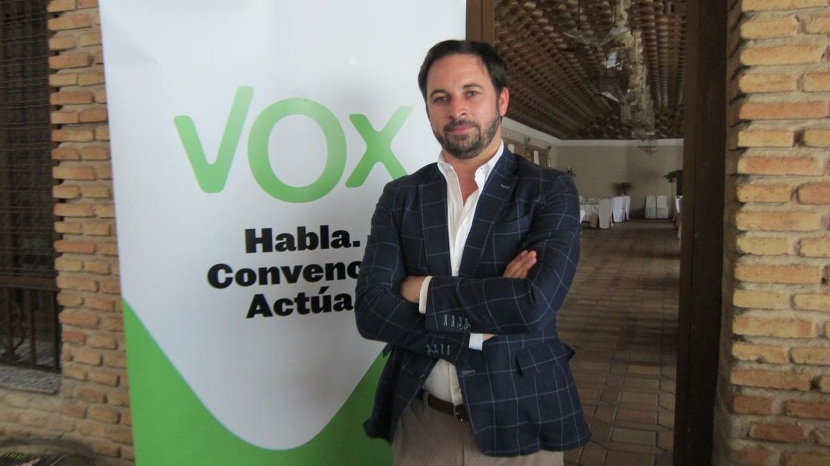 Abascal afirma que la vocación de VOX es ir en solitario a elecciones: "Podemos aportar muchísimo más que en coalición"