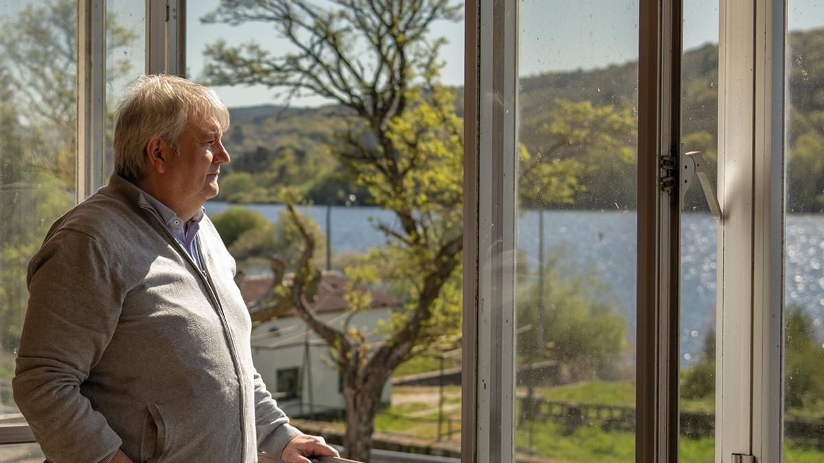 Pablo Álvarez es uno de los vecinos que se presentó como denunciante particular por la contaminación del embalse de Las Conchas (Orense).