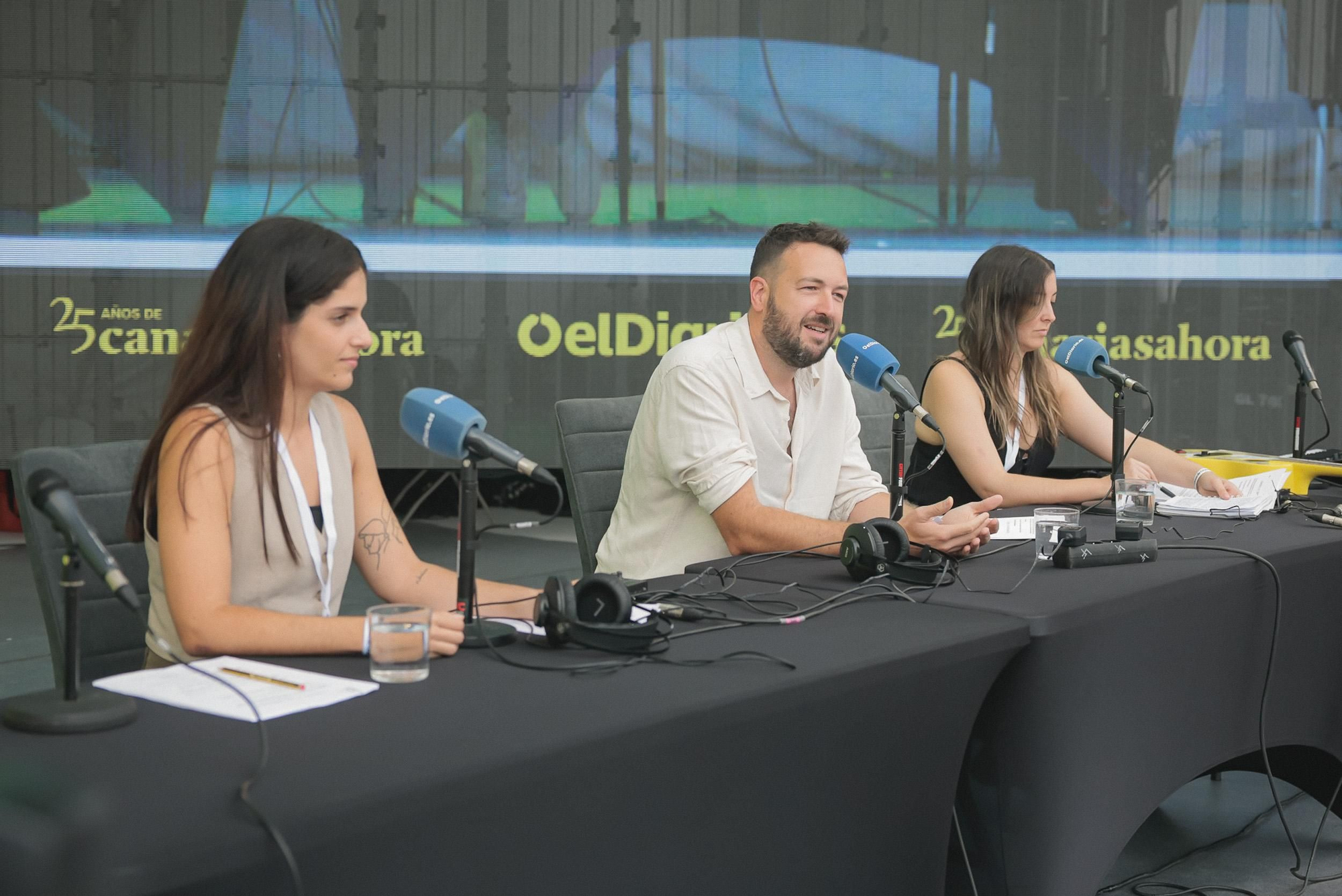 Natalia G. Vargas, Juanlu Sánchez y Gabriela Sánchez