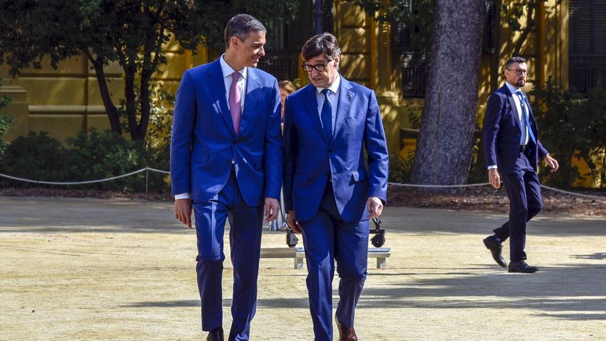 El Govern de Illa muestra su apoyo sin fisuras a Sánchez: "La respuesta ha sido rápida y correcta"