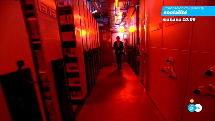 El 'Deluxe' y Jorge Javier Vázquez guardan silencio y no hacen mención al fin de 'Sálvame'