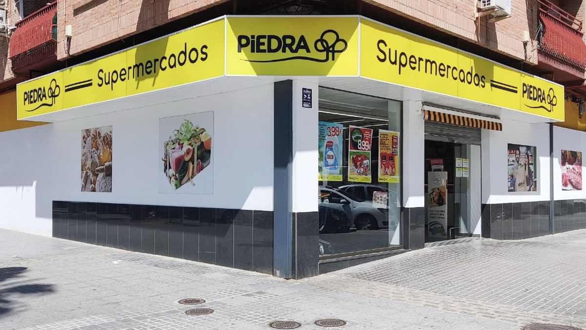 El grupo El Jamón adquiere Supermercados Piedra