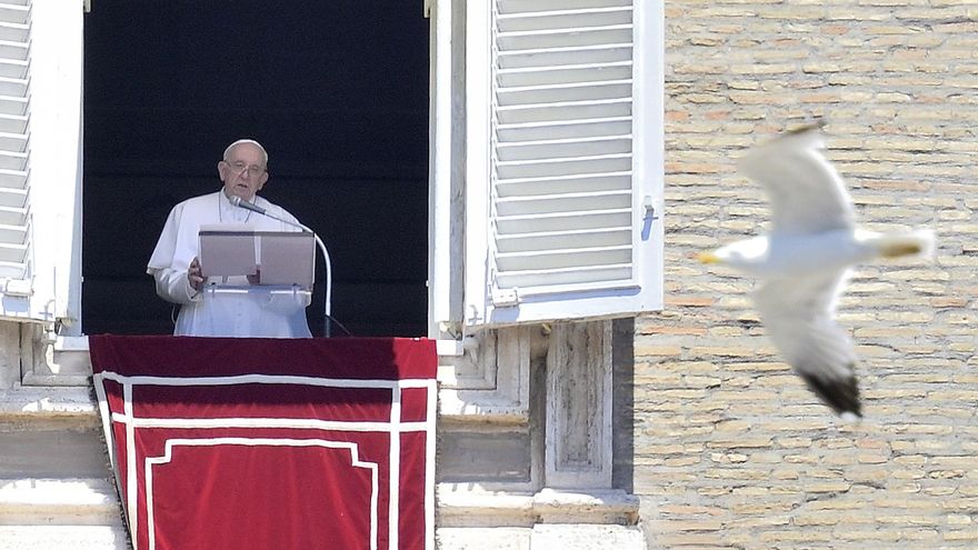 El papa urge a no olvidarse de la guerra en Ucrania pese a su prolongación EFE/EPA/CLAUDIO PERI