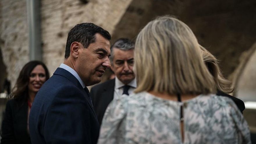 Las mujeres con cáncer de mama ultiman una demanda colectiva contra el Gobierno andaluz por "grave negligencia"