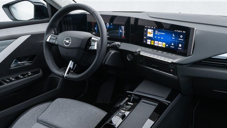 El sistema multimedia del Opel Astra, integrado en una pantalla táctil.