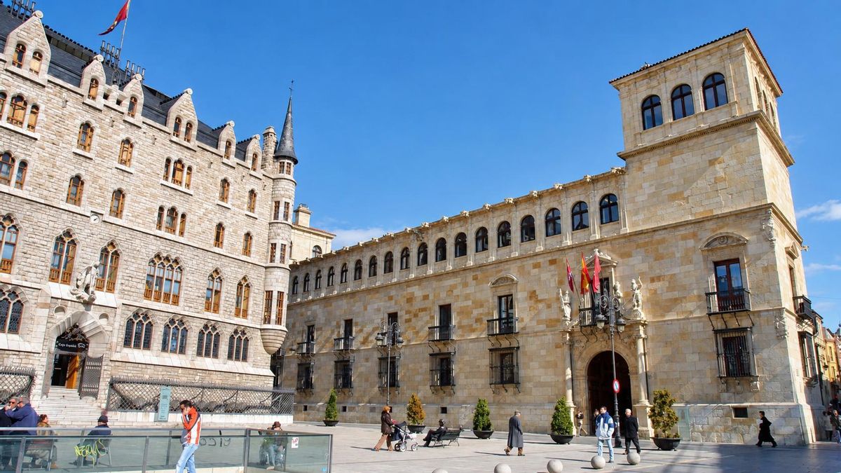 De las murallas romanas al MUSAC: un paseo por las huellas que ha dejado la historia en León