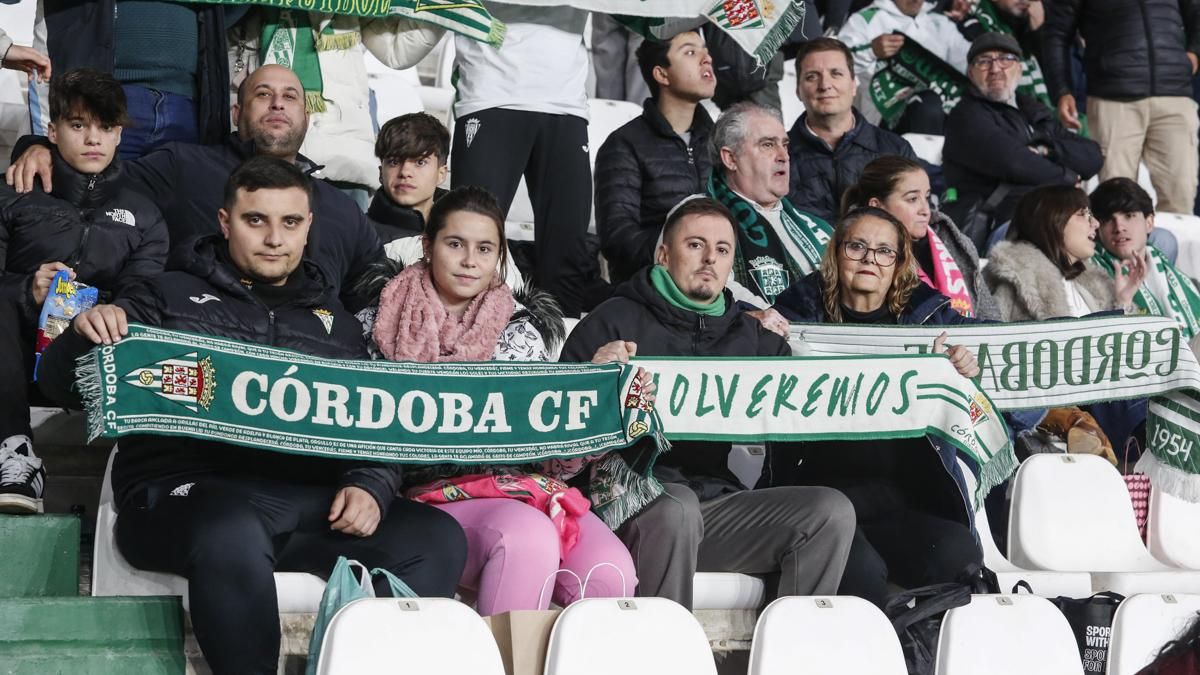 Grada Blanquiverde del Córdoba CF - Burgos CF