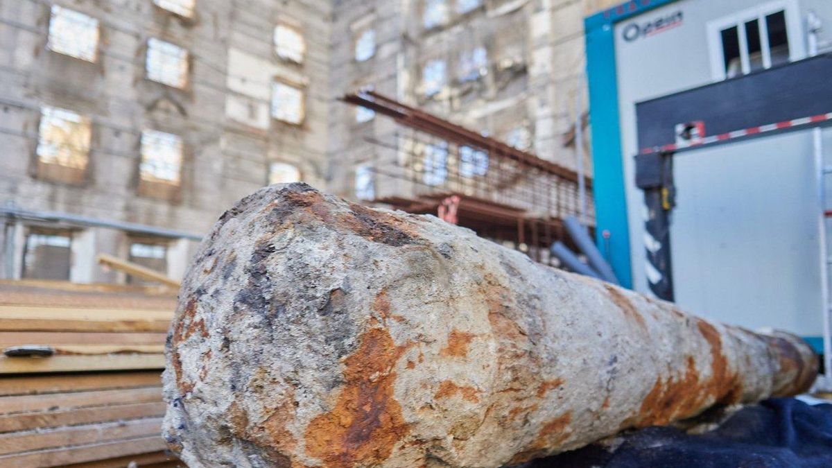 Insólito hallazgo arqueológico en unas obras junto al Cabildo de Tenerife: "Tiene un excepcional valor histórico"