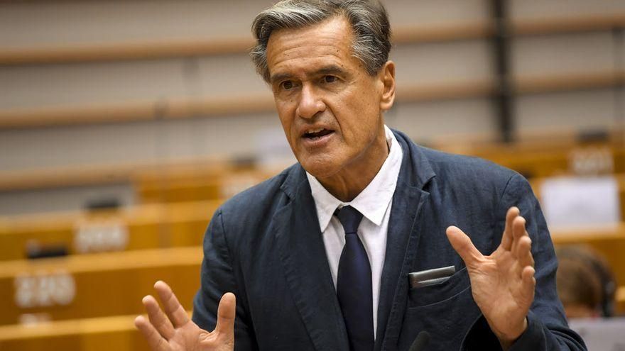 El eurodiputado socialista López Aguilar reclama una “acción conjunta” a los países de la UE ante la crisis migratoria en Canarias