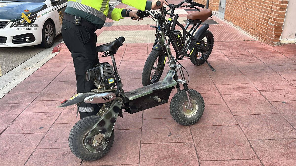 Vehículos artesanos: La Guardia Civil interviene un patinete y una bici modificados para aumentar su velocidad
