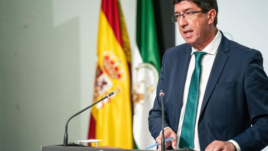La Junta de Andalucía se enreda con la vuelta al cole voluntaria: un "perfecto derecho" para el vicepresidente y "no es una opción" para Educación