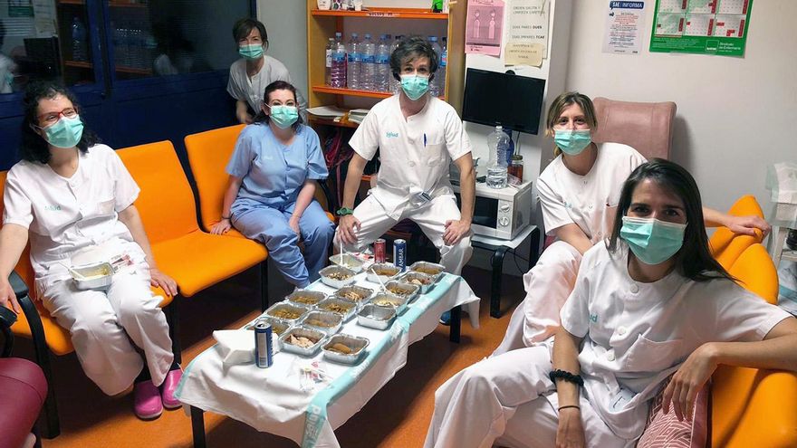 El Hospital San Jorge de Huesca recibió anoche 90 cenas cocinadas por Tatau, restaurante con estrella Michelin.