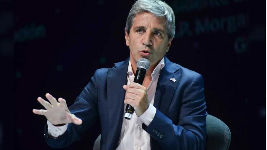 Caputo adelantó que el Gobierno irá a la Justicia si el Congreso logra rechazar el veto al financiamiento universitario