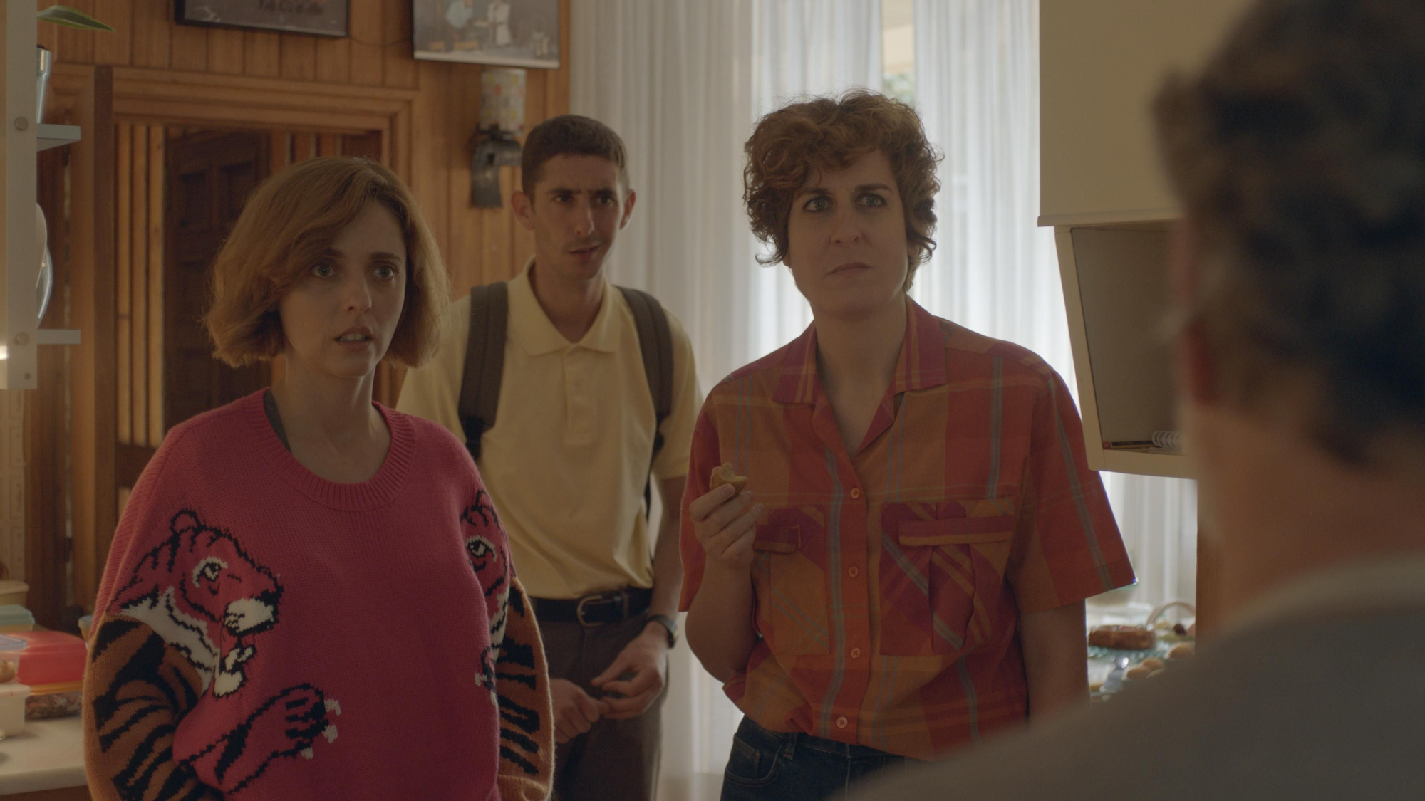 Manuel Burque ya se deja ver en 'Vida perfecta', la serie de Leticia Dolera en Movistar