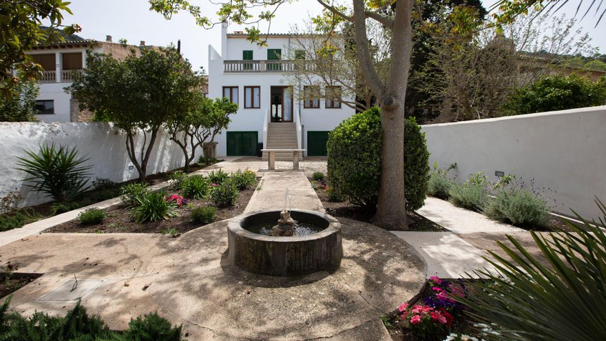 Las monjas que convirtieron un convento abandonado en un hotel inclusivo: “Es una apuesta muy valiente”