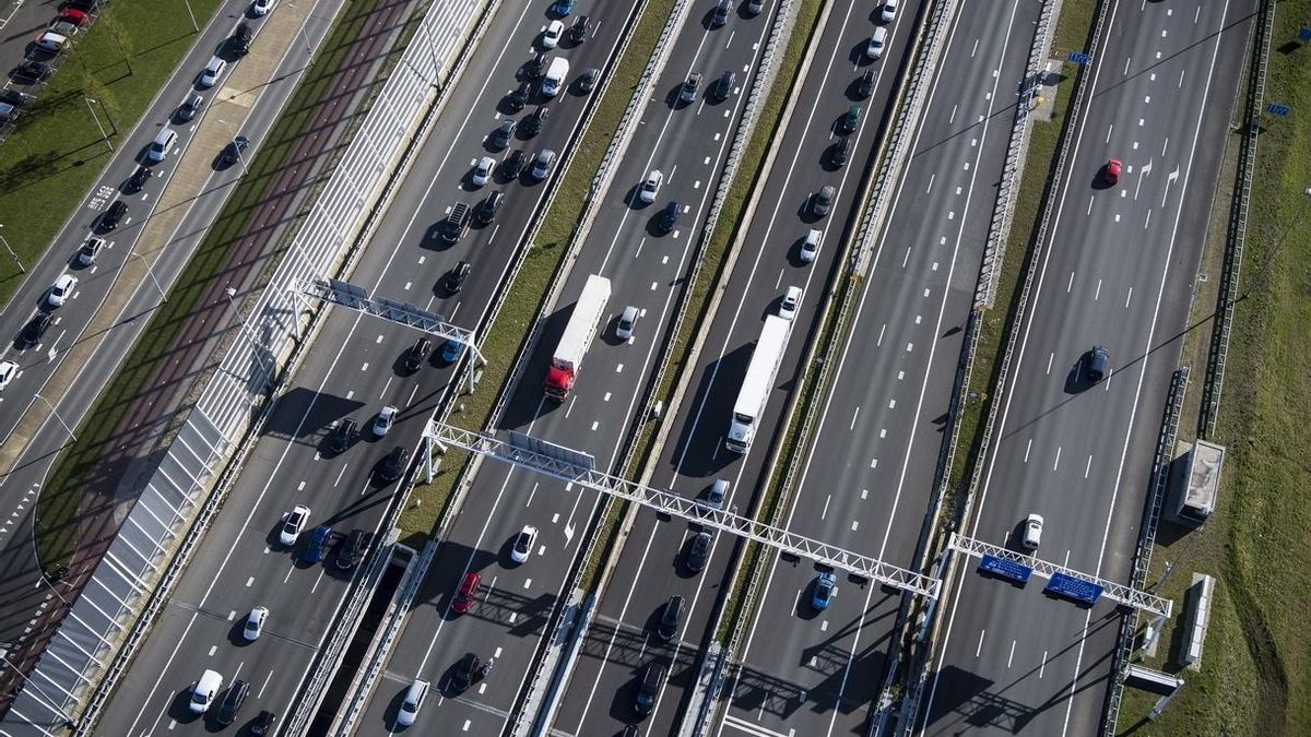 Fomento emprende este miércoles el 'rescate' de las autopistas quebradas