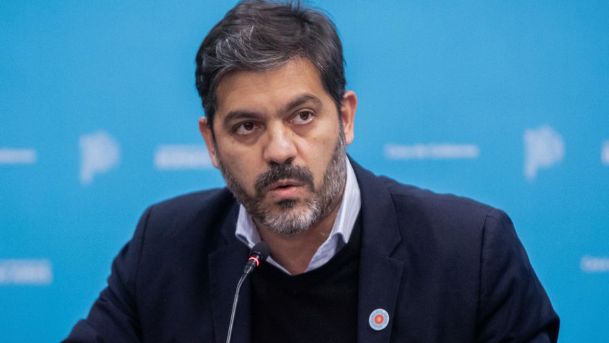 El gobierno de Kicillof exigió explicaciones a Milei y Caputo: "Que nos digan qué hicieron con el oro de los argentinos"