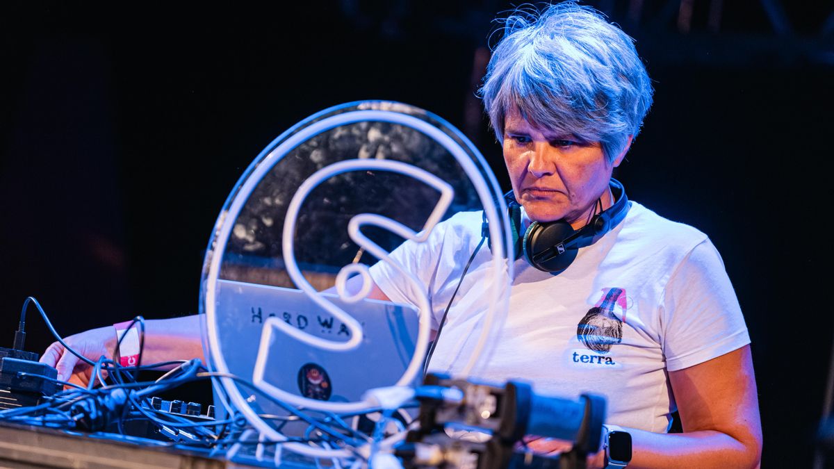 Aurora Mora i el seu Sampleòpolis, a la I Festa pel Valencià d'elDiario.es.