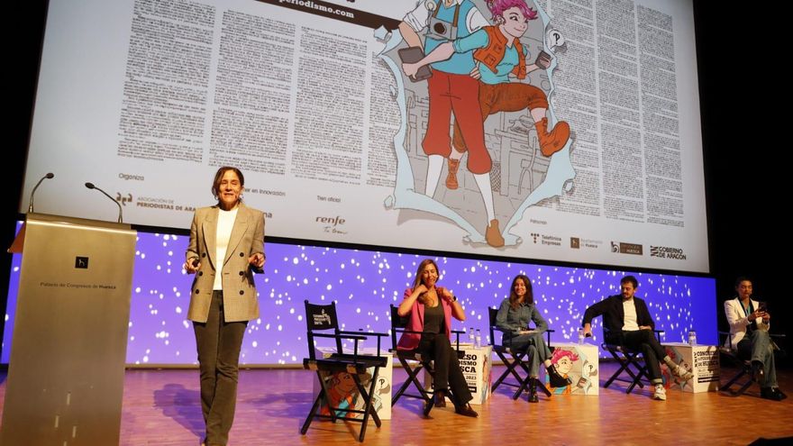 Mesa debate 'Información en TikTok, ni sencilla ni trivial'