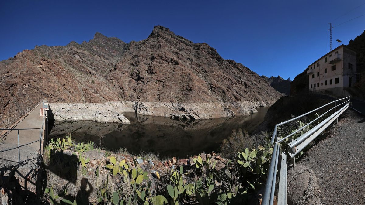 Estado actual de la presa del Parralillo, Tejeda, en Barranco de La Aldea de San Nicolás (Gran Canaria). Enero de 2024.