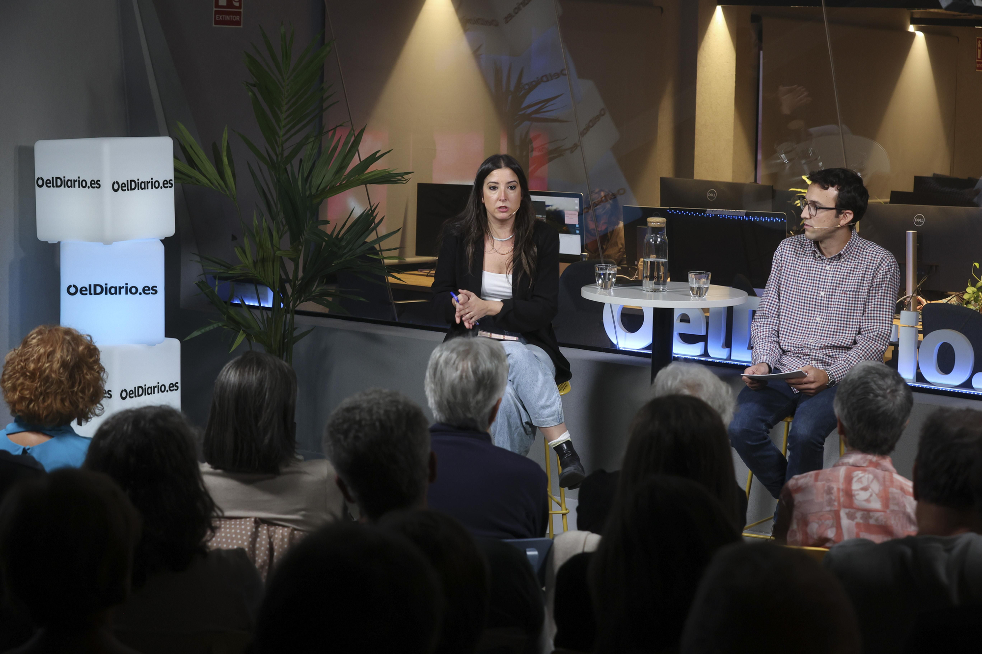En la redacción con Gabriela Sánchez, en imágenes