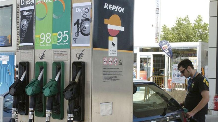 Vuelven a bajar la gasolina y el diesel en la última semana