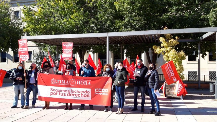 Concentración de delegados de CCOO en Cuenca