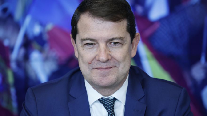 El presidente de Castilla y León, Alfonso Fernández Mañueco, durante la Junta Directiva Nacional del PP, este lunes en Madrid. EFE/ Mariscal