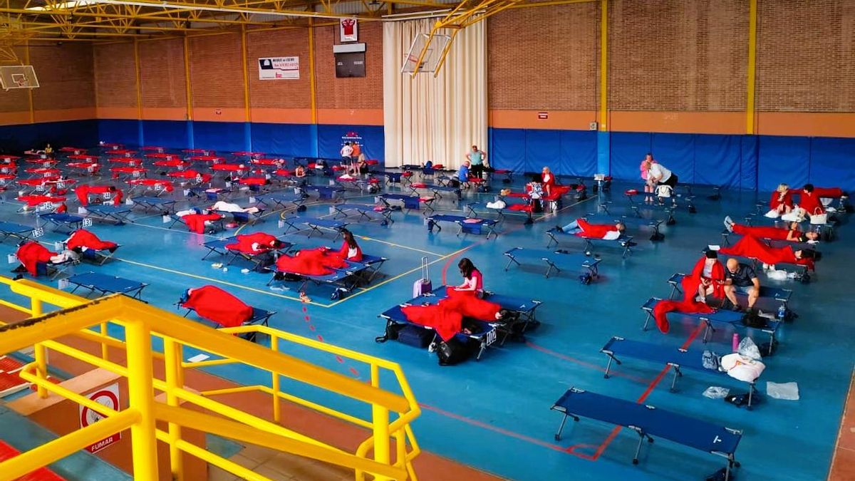 Todos los desalojados por el incendio de Selas ya han vuelto a sus viviendas