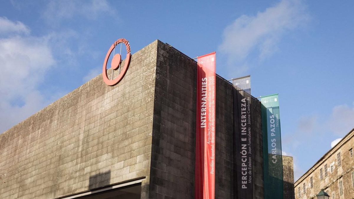 El departamento de Arte de la Universidade de Santiago pide a la Xunta que anule la elección de la directora del CGAC