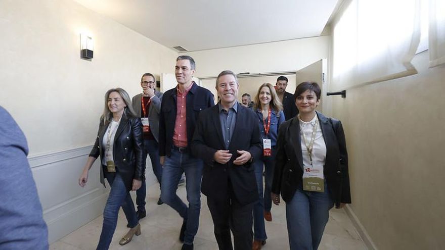 Sánchez y Page arroparán a Javier García en el Congreso del PSOE de La Rioja, pero no coincidirán