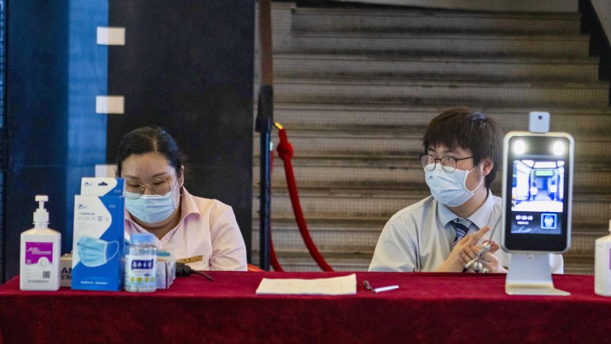China suma 11 nuevos contagios de coronavirus, tres de ellos "importados"