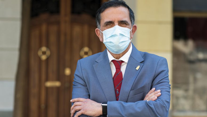 El socialista José Antonio Serrano, nuevo alcalde de Murcia