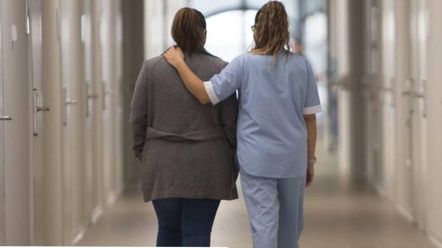 Archivo - Cartel elaborado por Satse con motivo del Día Mundial de la Salud Mental.