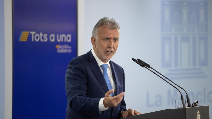 El ministro de Política Territorial y Memoria Democrática Ángel Víctor Torres tras la reunión de Pedro Sánchez con los presidentes de Ceuta y Melilla.