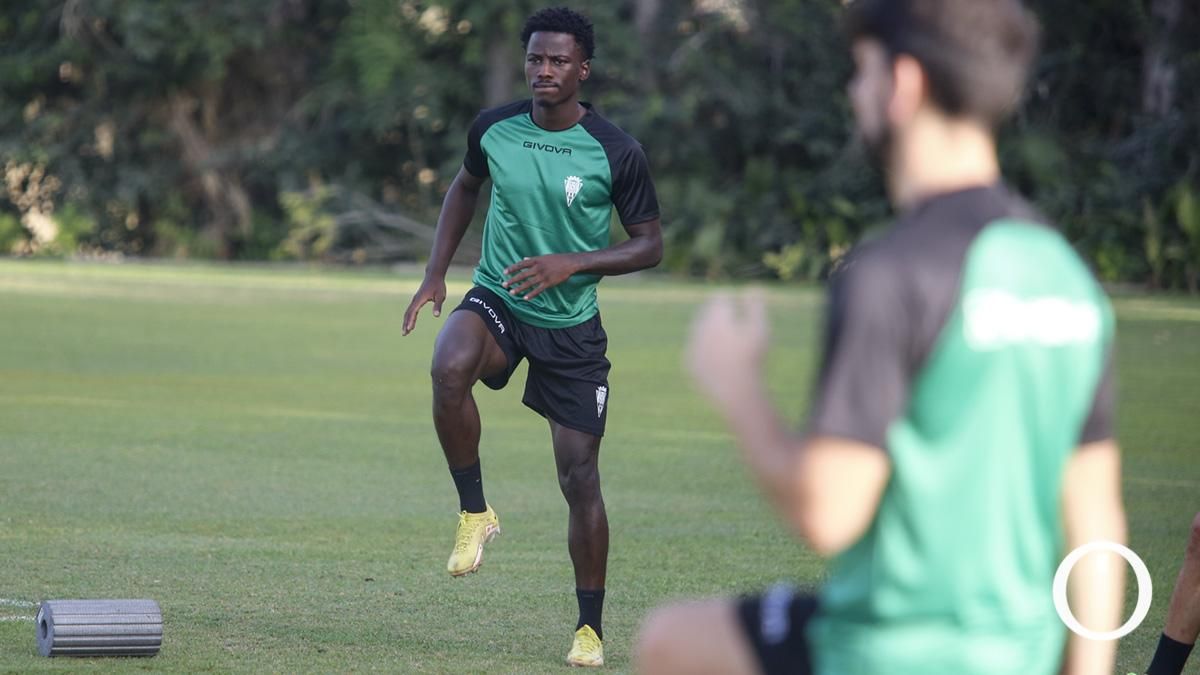 Primer entrenamiento del Córdoba CF tras las vacaciones