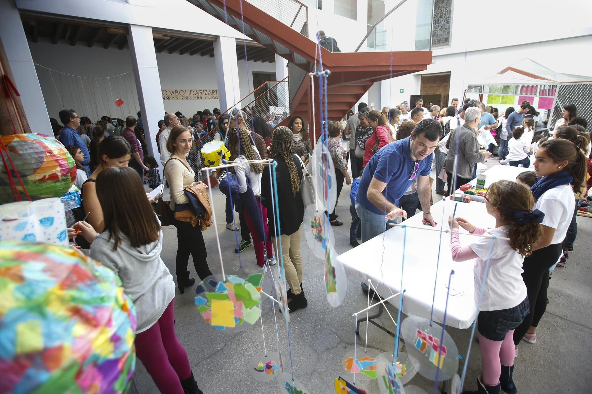 Tómbola solidaria ‘TombolarizArte’ que se celebró este miércoles en San Martín Centro de Cultura Contemporánea
