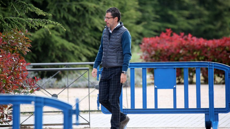 El juez de las mascarillas imputa a Luceño por adulterar la carta que le había facilitado Almeida