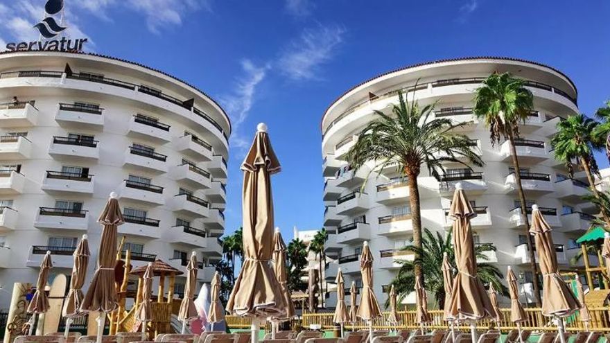 El TSJ de Canarias niega a dueños de apartamentos su uso como vivienda vacacional y les obliga a cederlos a un explotador turístico