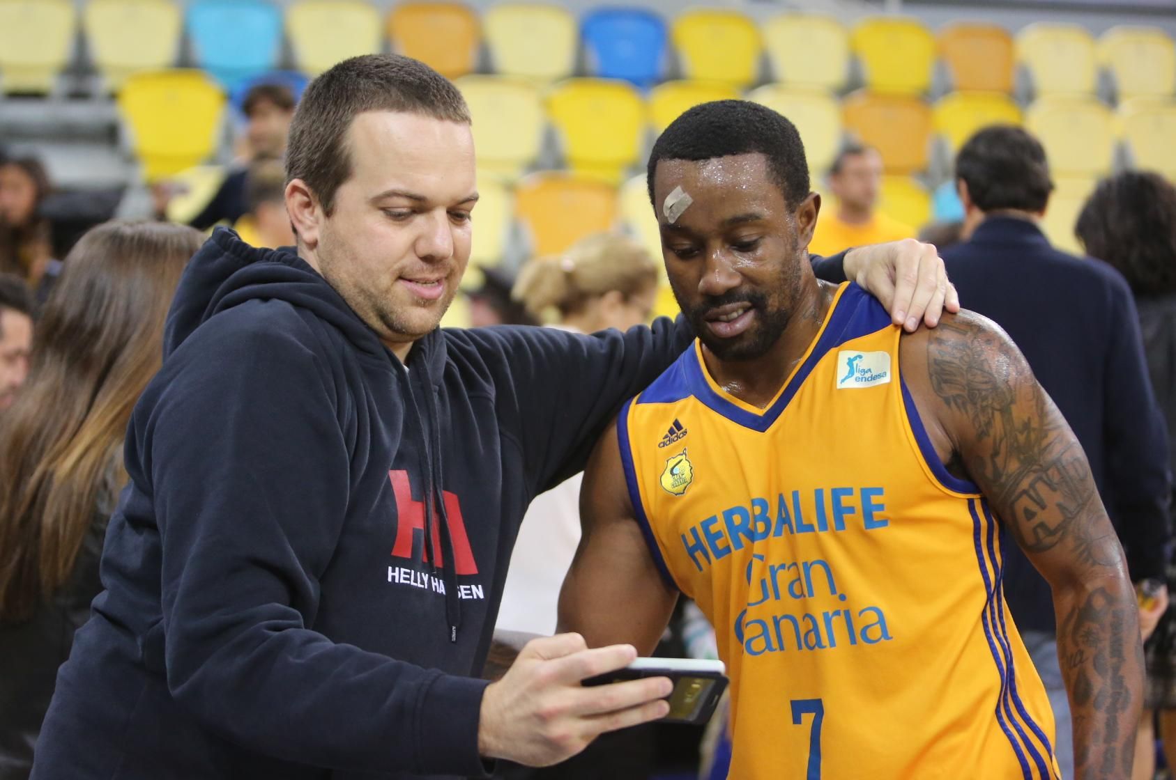 Imagen del encuentro Herbalife Gran Canaria - ICL Manresa. (Alejandro Ramos).