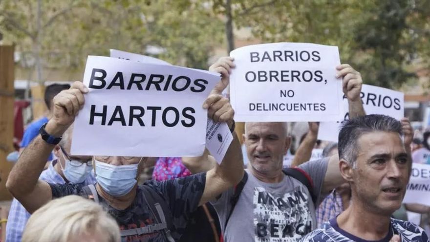 Barrios Hartos acude a la Fiscalía de nuevo para que "investigue a fondo" el problema de los cortes de luz